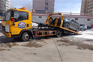 花山救援拖车费用怎么算